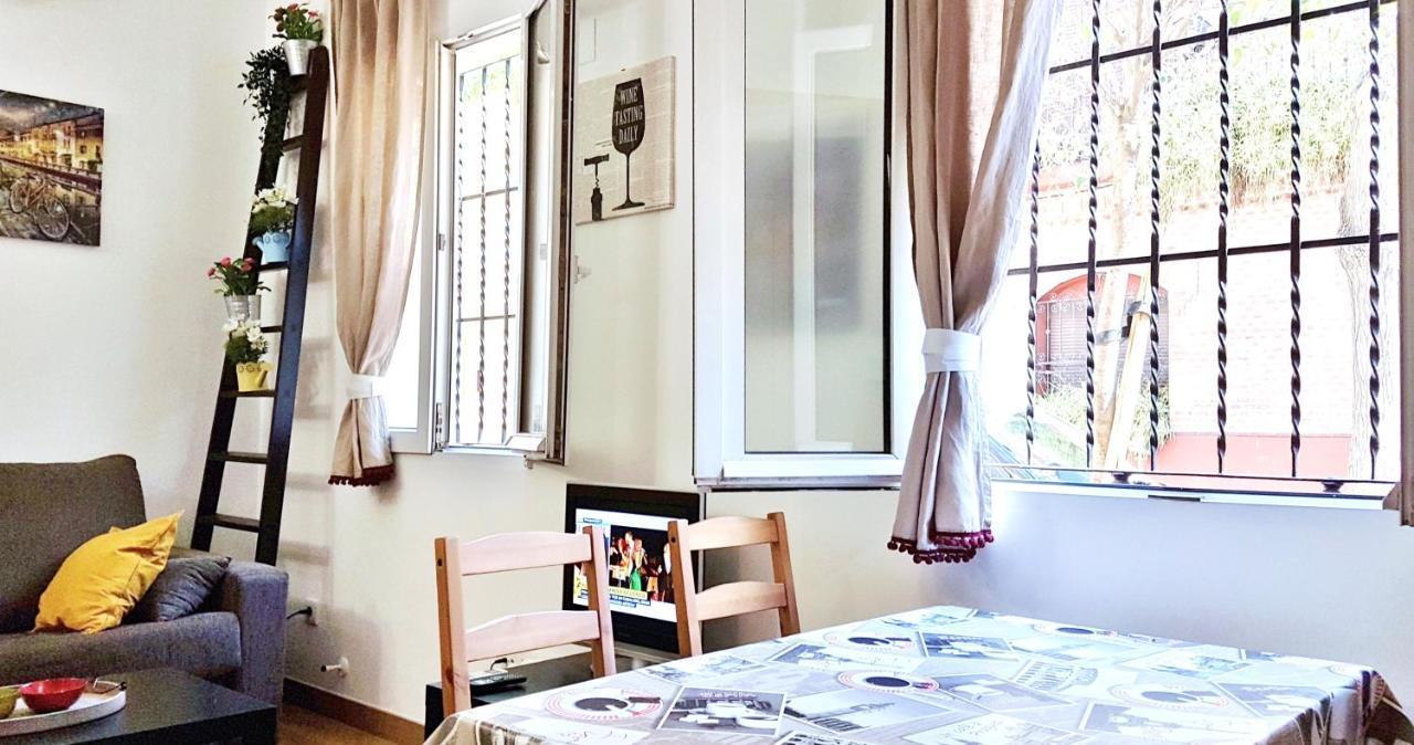 La Estacion Apartment Мадрид Екстериор снимка